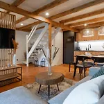 Bryza I Lodge