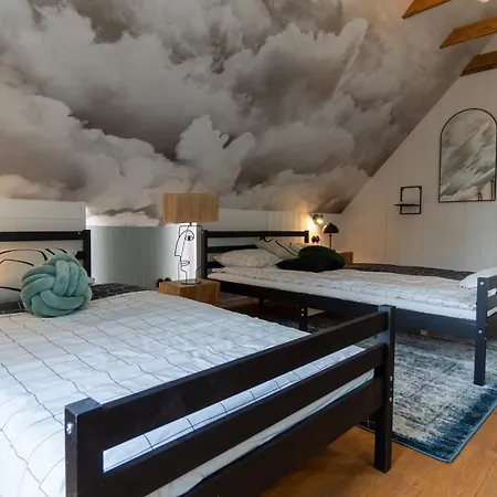 山林小屋 Bryza I