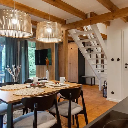 Bryza I 山林小屋